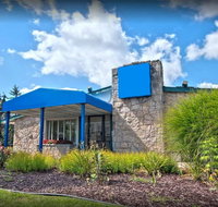 Travelodge by Wyndham Lansing - Accommodation Ohio