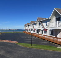 Bridge View Motel  Condos - Accommodation Ohio
