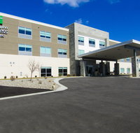 Holiday Inn Express  Suites Coldwater - Accommodation Ohio
