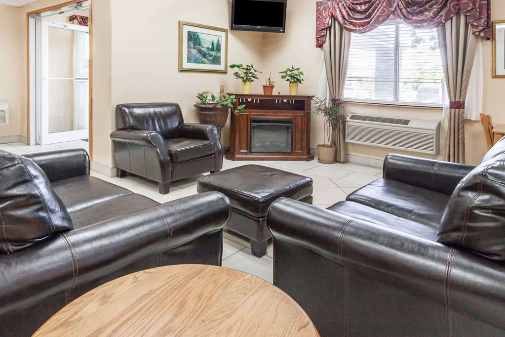 Days Inn Imlay City - thumb 1