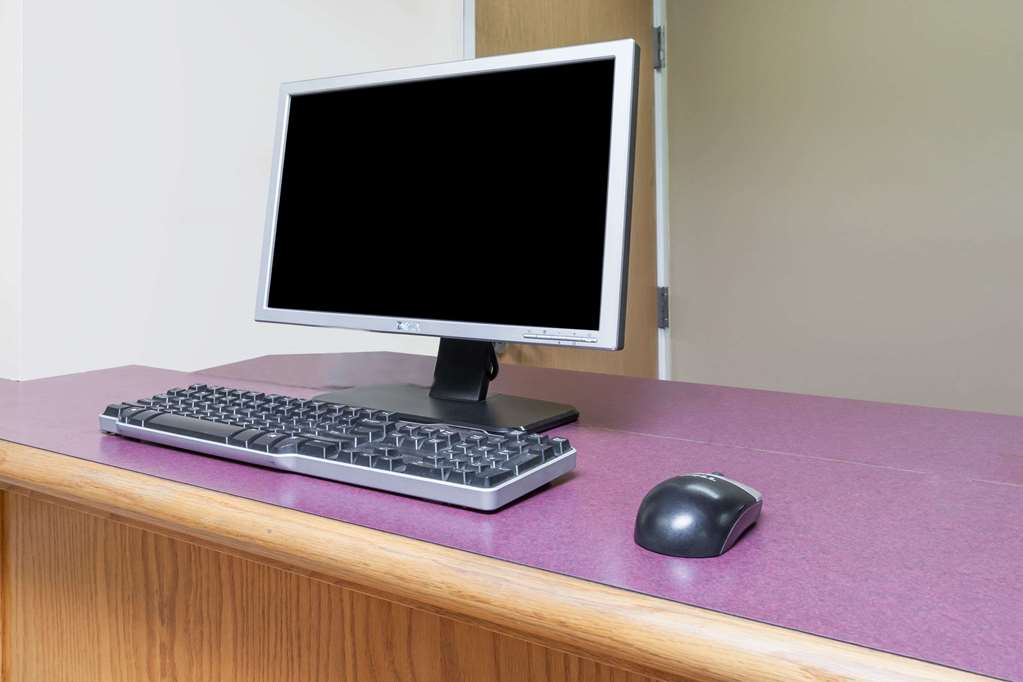 Days Inn Imlay City - thumb 14