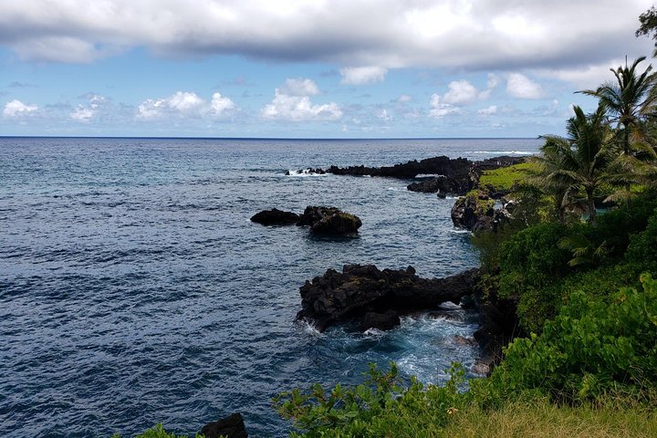 Small Group Road To Hana Adventure Tour With Pickup - thumb 2