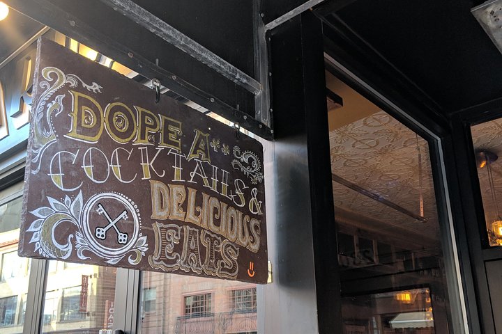 Cocktails & Cannoli: Boston's North End Dessert Tour - thumb 3