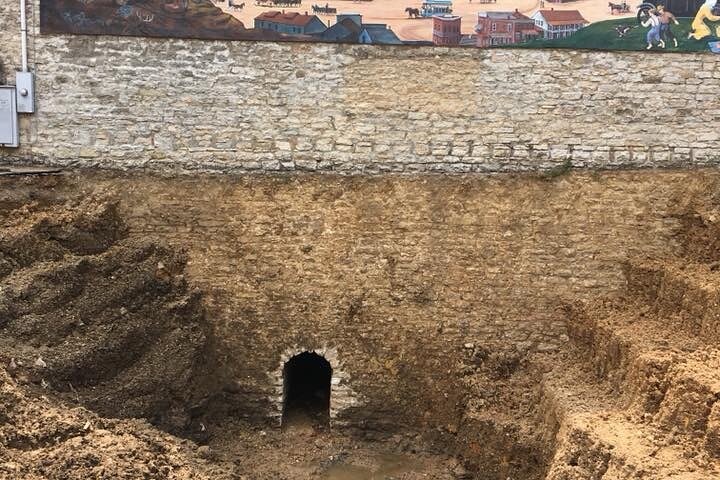 70-Minute Guided Downtown Eureka Springs Walking Tour - thumb 2