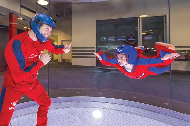 Ontario Indoor Skydiving Experience With 2 Flights & Personalized Certificate - thumb 5