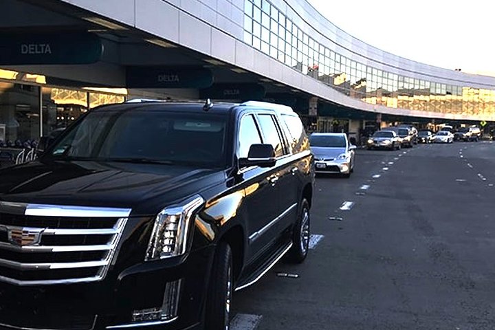 Airport Ride From Napa To San Francisco Airport (SFO) - thumb 3