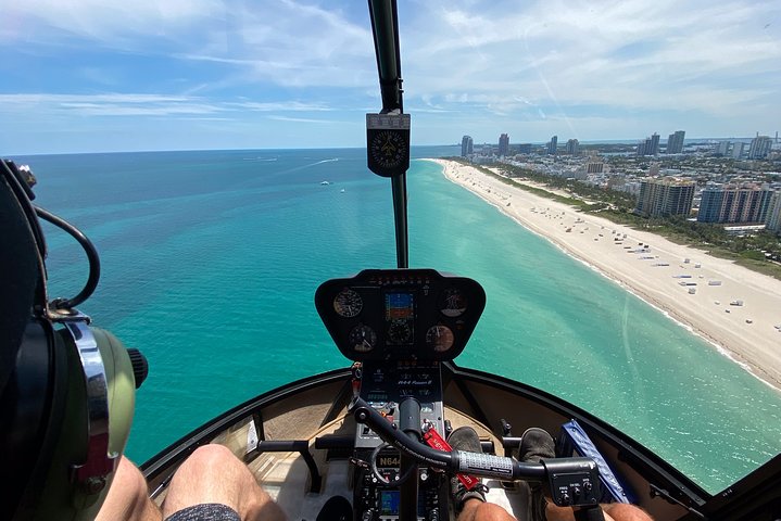 30 Minute Private Luxury Helicopter Sightseeing Tour Of Miami - thumb 4