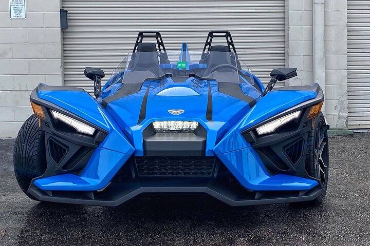 One-day Automatic Polaris Slingshot Rental In Orlando - thumb 0