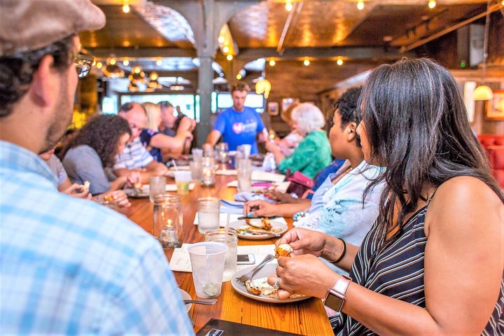 Savannah Culinary & Cultural Walking Food Tour - thumb 1