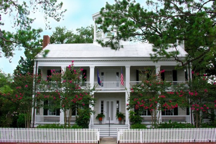 Lafayette Scavenger Hunt: Lafayette In Full Bloom - thumb 1