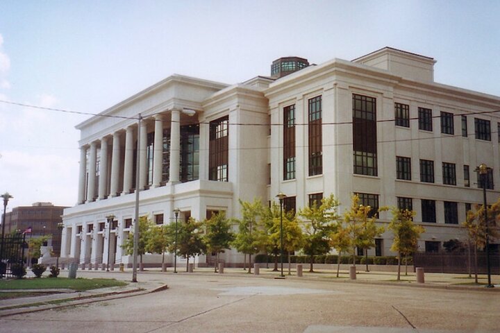 Lafayette Scavenger Hunt: Lafayette In Full Bloom - thumb 3