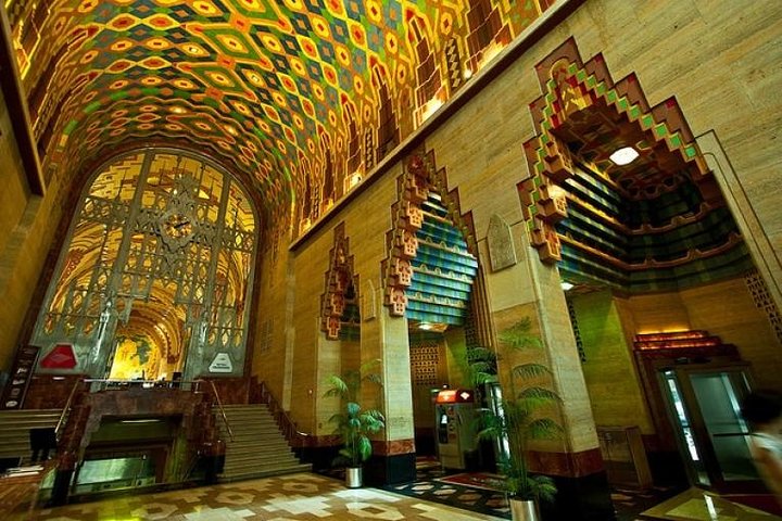 Explore Undiscovered Beauty Of Detroit - thumb 2