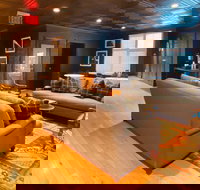 Bourbon Tour Woodford or Four Roses or Wild Turkey or Other - Accommodation Ohio