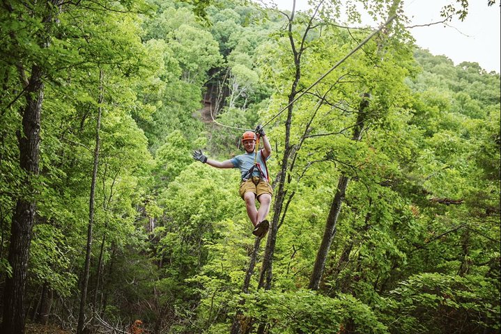 Zipline Canopy Tour In Branson - thumb 3