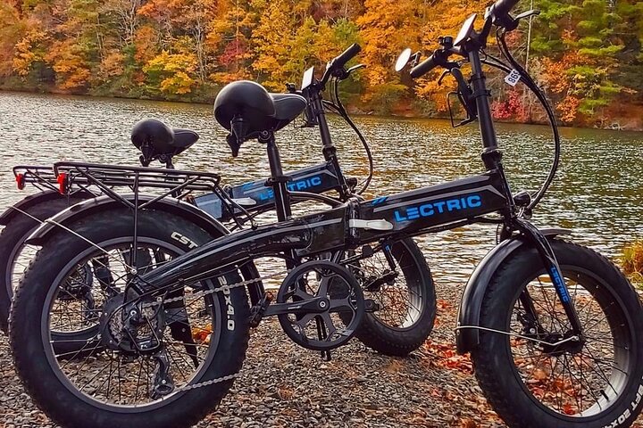 Cody E-Bike Rental With Free Use Of Helmet - thumb 4