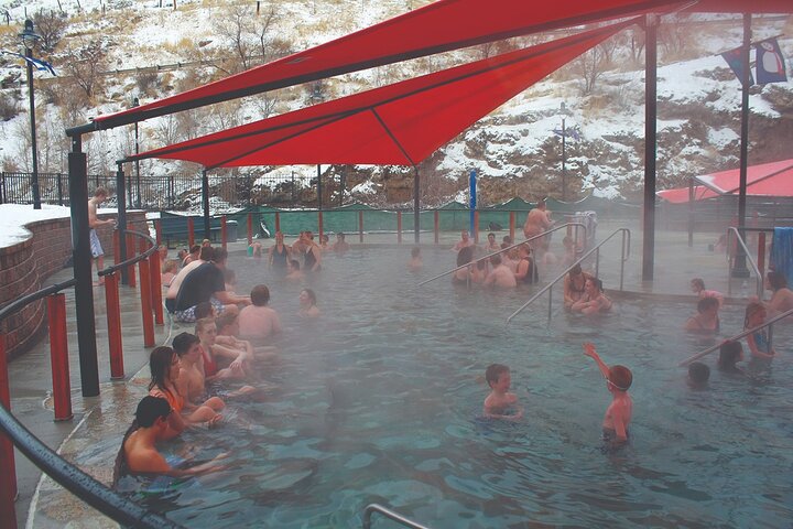 9 Day Winter Yellowstone, Grand Teton & Mighty 5 National Park Private Explorer - thumb 1