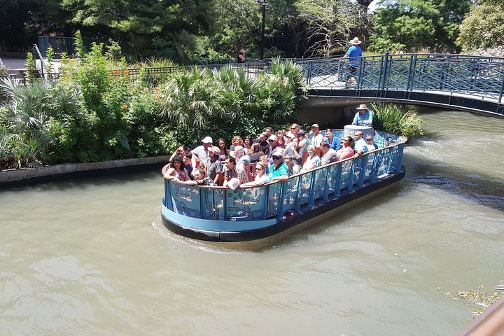San Antonio River Walk Cruise And 3-Day Hop-On Hop-Off Pass - thumb 5